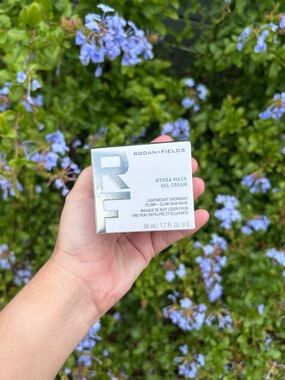 BNIB Rodan + Fields Hydra Mask